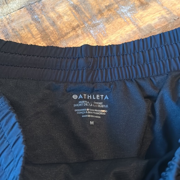 NWOT Athleta 3” Hustle Short - Picture 8 of 9